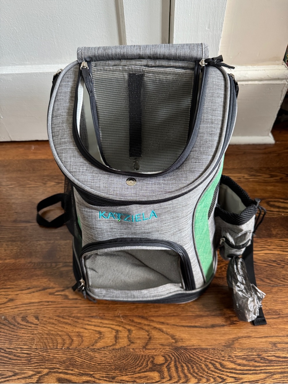 Katziela Pet Carrier Backpack - Grey